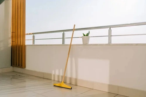 Fresh Air Starts with Clean Balconies in LA
