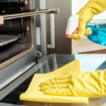 How to Clean the Oven